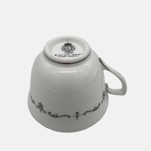 Royal Worcester Silver Chantilly Cup & Saucer Fine Bone China Platinum Trim - Picture 6 of 7